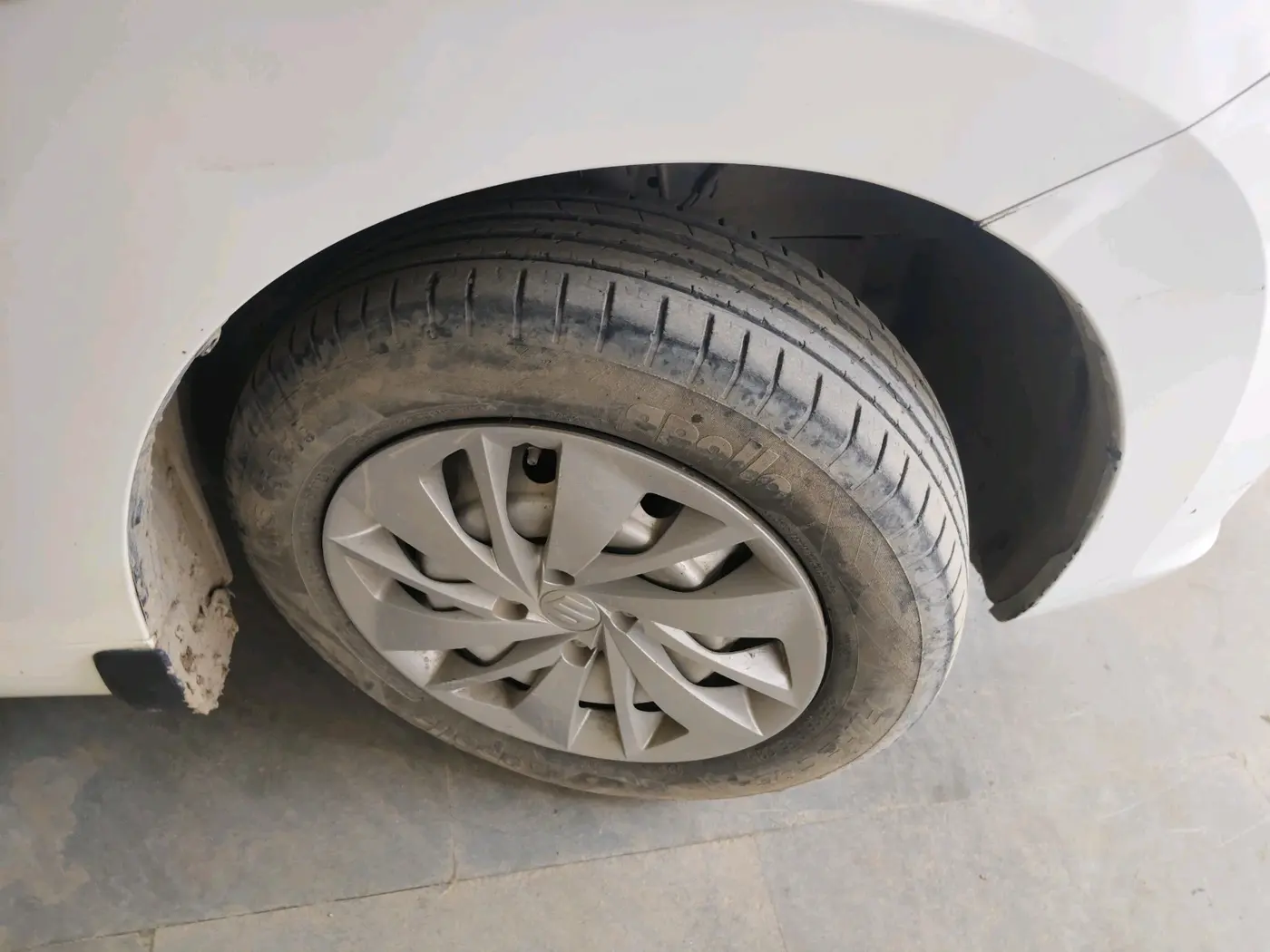 2023 Maruti Baleno SIGMA PETROL 1.2, Petrol, Manual, 89,842 km, tyre