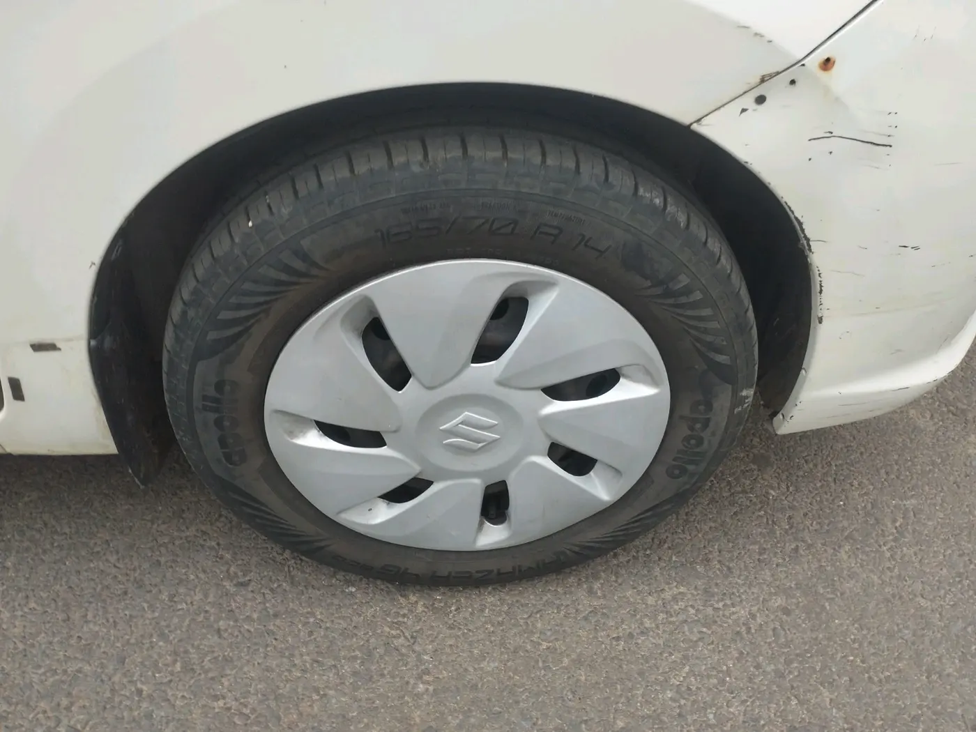 2018 Maruti Celerio ZXI, Petrol, Manual, 1,41,232 km, tyre
