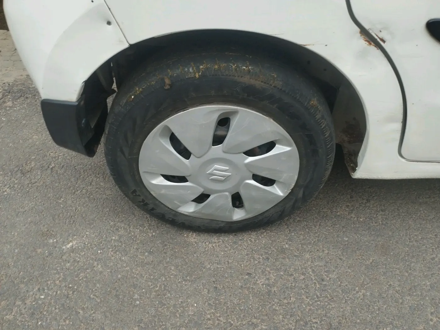 2018 Maruti Celerio ZXI, Petrol, Manual, 1,41,232 km, tyre