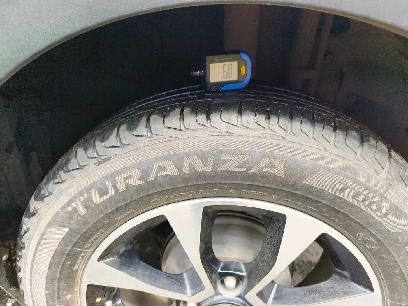 2020 Tata NEXON XZ PLUS PETROL, Petrol, Manual, 39,405 km, tyre