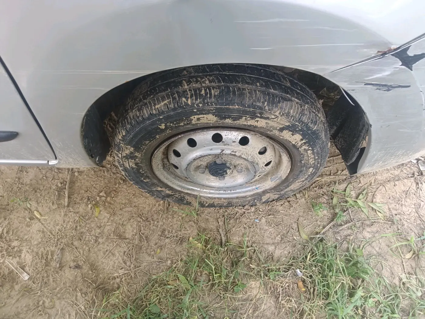 2016 Maruti Wagon R 1.0 LXI CNG, CNG, Manual, 3,13,026 km, tyre