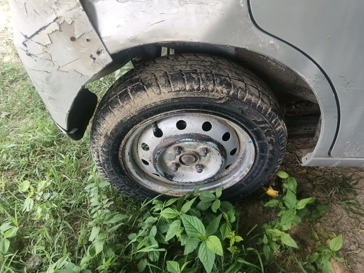 2016 Maruti Wagon R 1.0 LXI CNG, CNG, Manual, 3,13,026 km, tyre