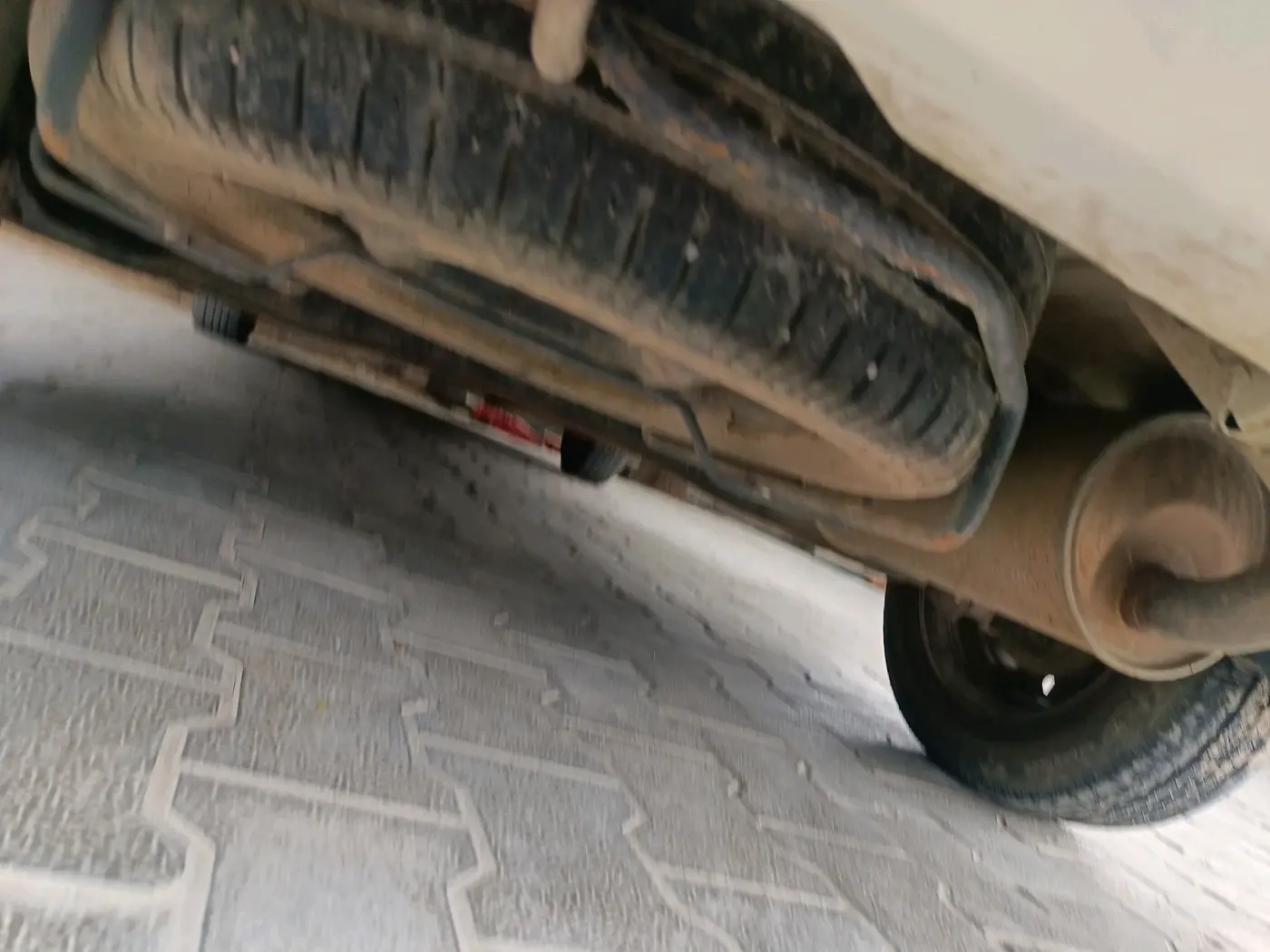 2021 Maruti Ertiga TOUR M, Petrol, Manual, 1,09,813 km, tyre