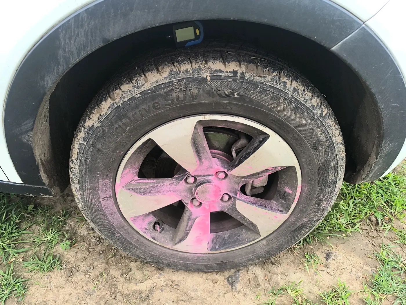 2018 Tata NEXON XZA PLUS DIESEL, Diesel, Automatic, 1,06,610 km, tyre