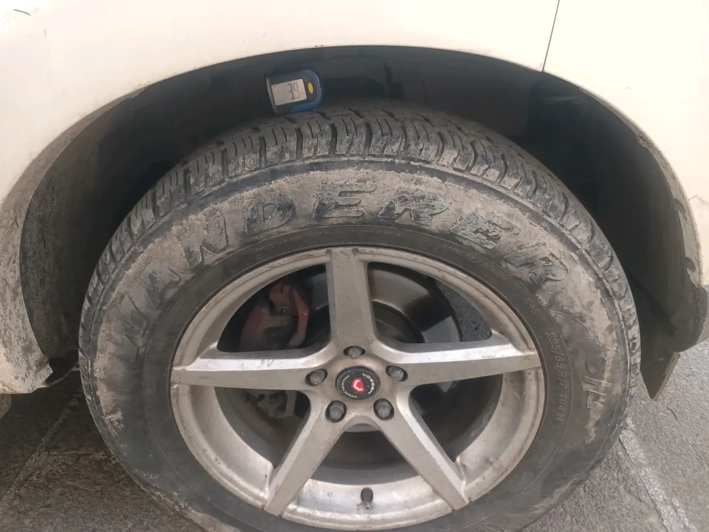 2020 Mahindra Scorpio S5, Diesel, Manual, 1,00,932 km, tyre