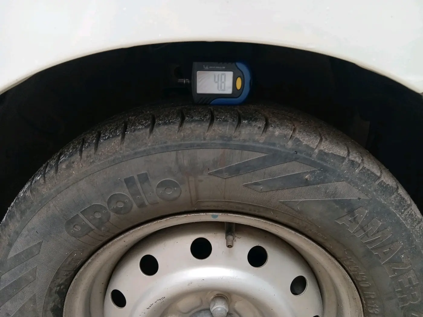 2015 Maruti Celerio LXI, CNG, Manual, 91,537 km, tyre