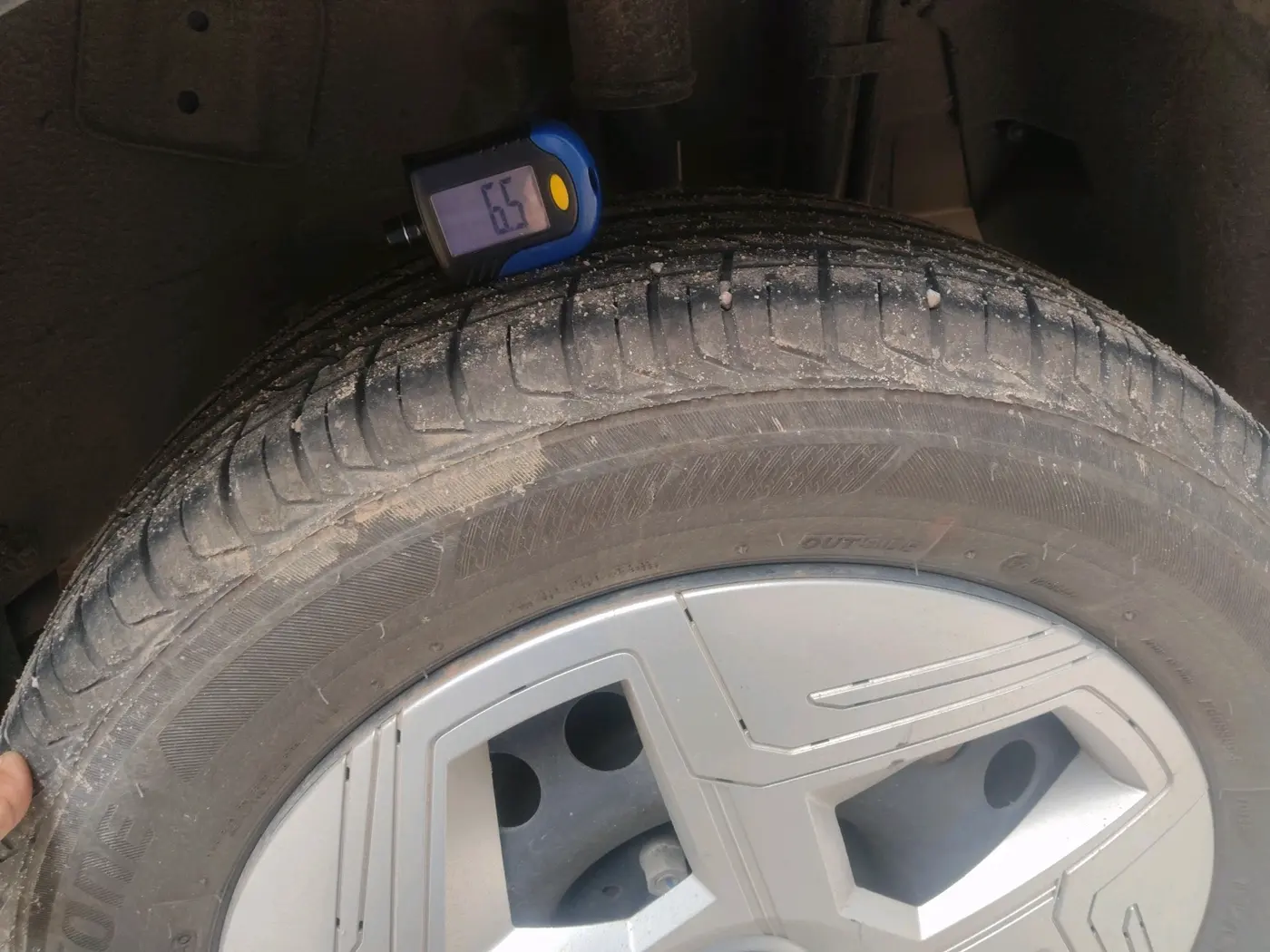 2024 Tata NEXON SMART 1.2 PETROL, Petrol, Manual, 12,551 km, tyre