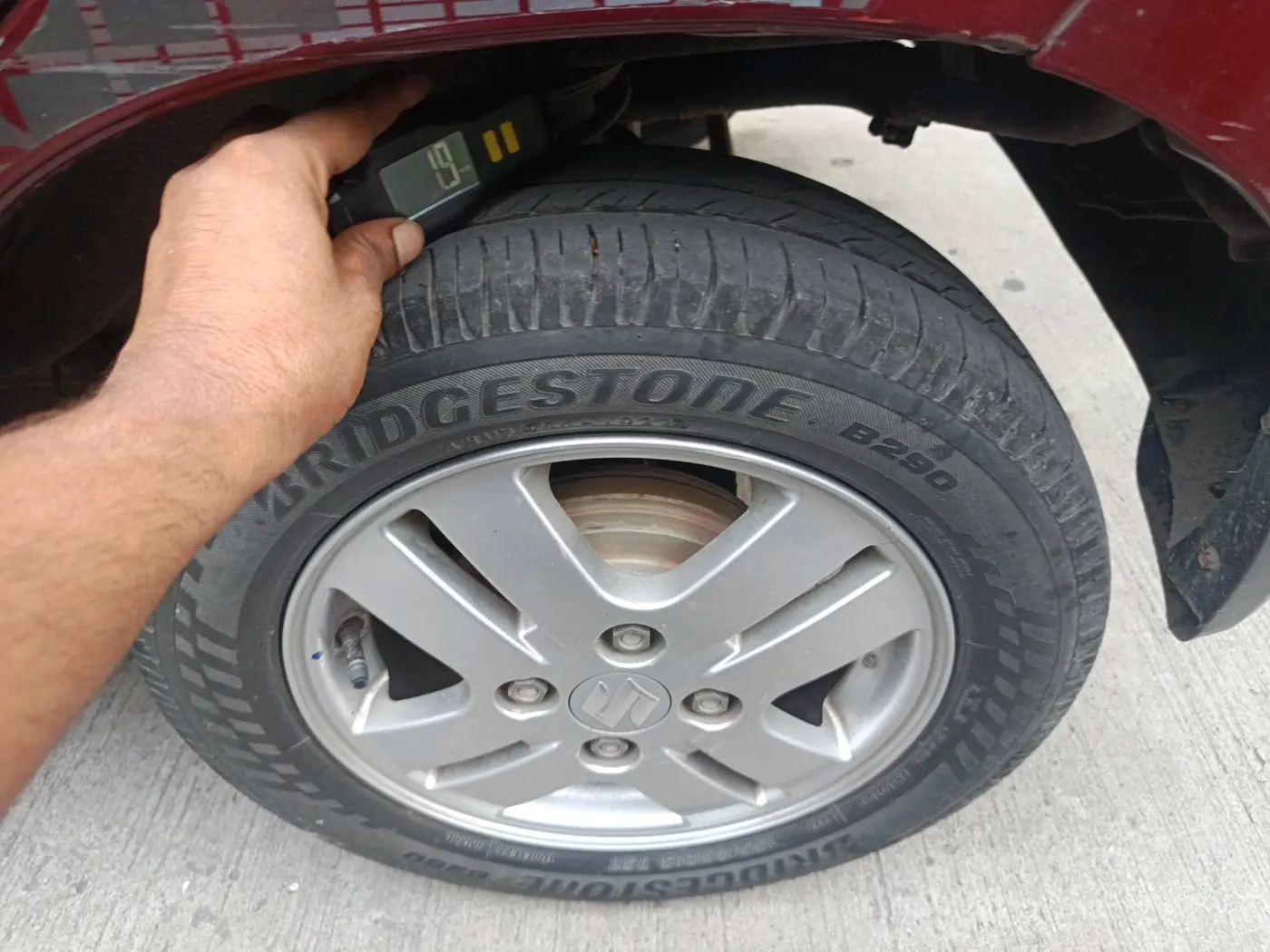 2013 Maruti Alto K10 VXI, Petrol, Manual, 95,840 km, tyre