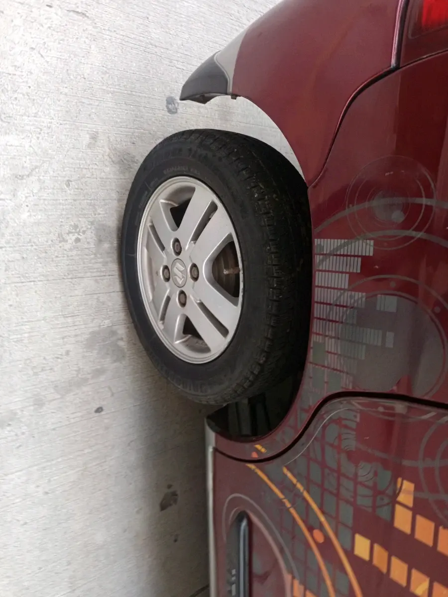 2013 Maruti Alto K10 VXI, Petrol, Manual, 95,840 km, tyre