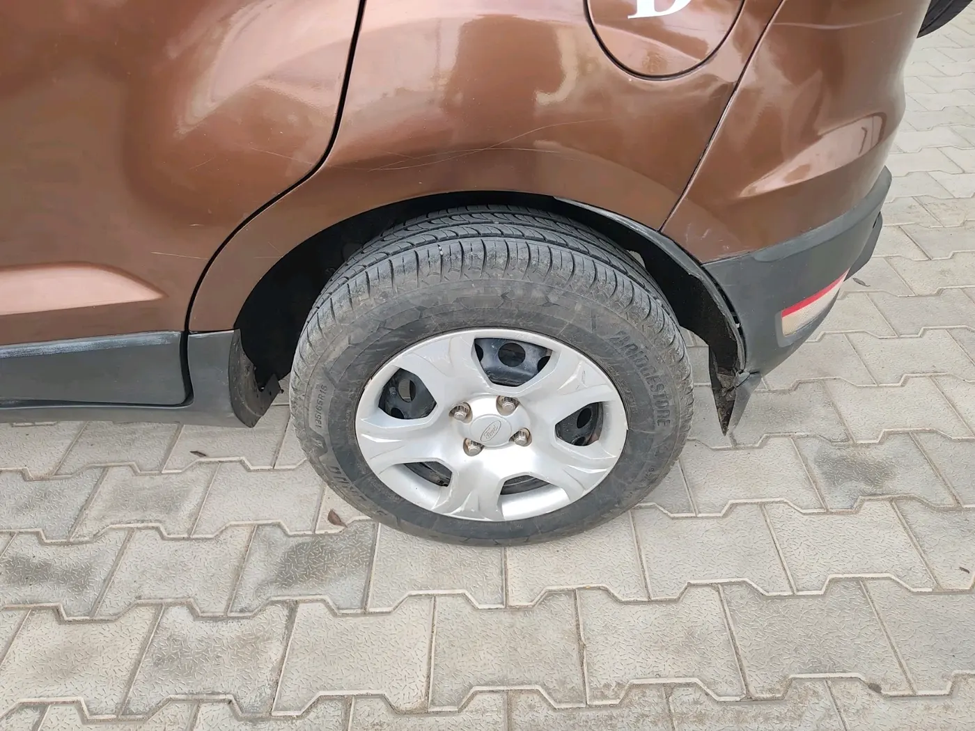 2017 Ford Ecosport TREND+ 1.5L DIESEL, Diesel, Manual, 83,155 km, tyre