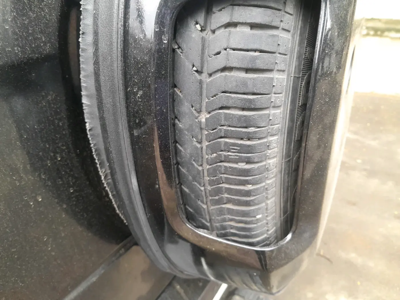 2016 Mahindra TUV300 T8, Diesel, Manual, 22,747 km, tyre