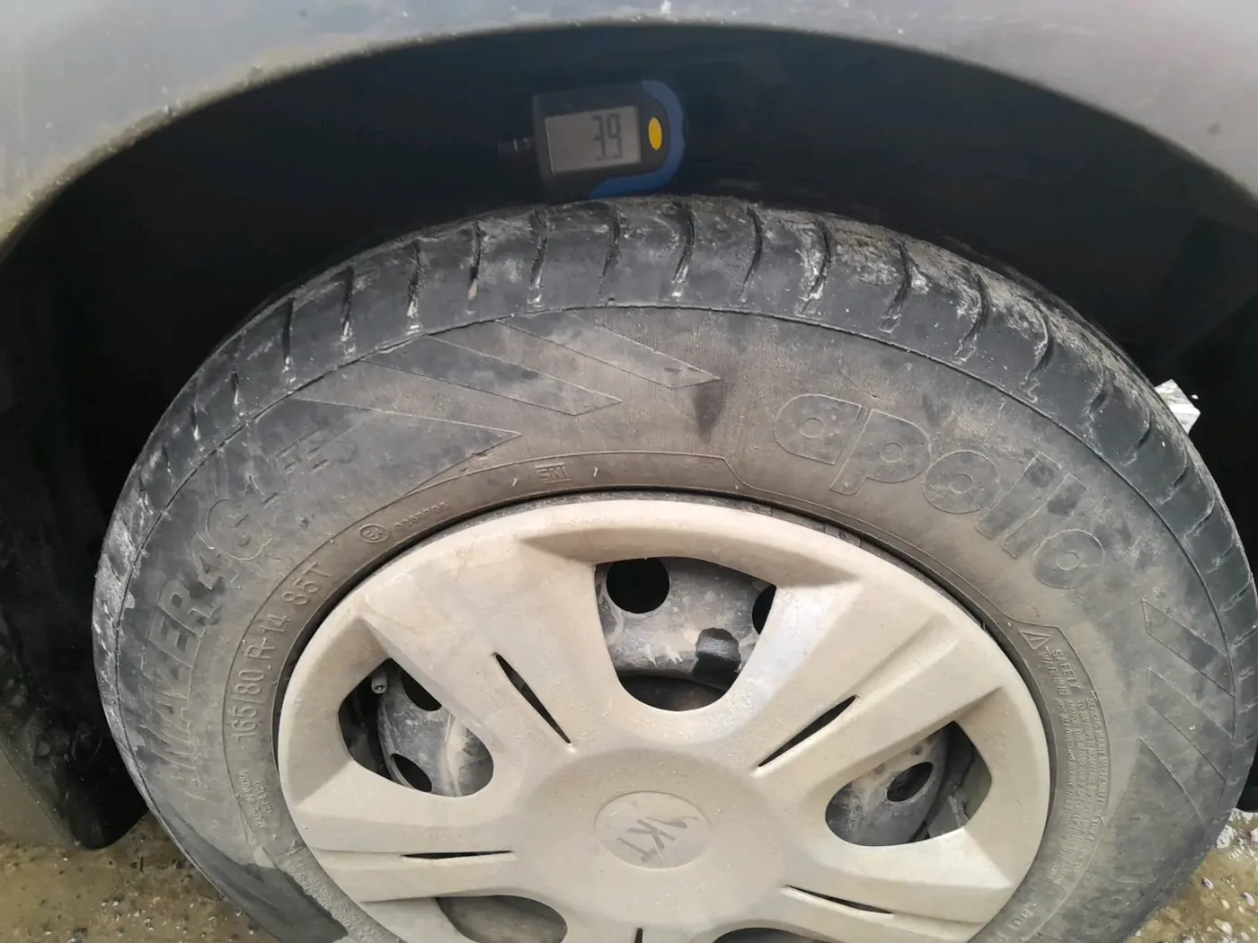 2011 Maruti Ritz VDI, Diesel, Manual, 1,25,882 km, tyre