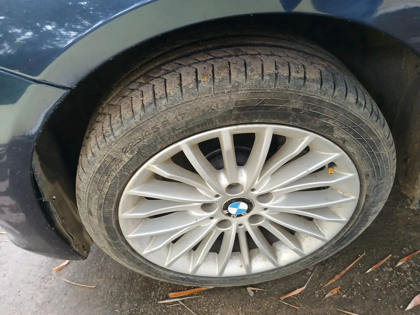 2013 BMW 3 Series 320D LUXURYLINE, Diesel, Automatic, 82,466 km, tyre