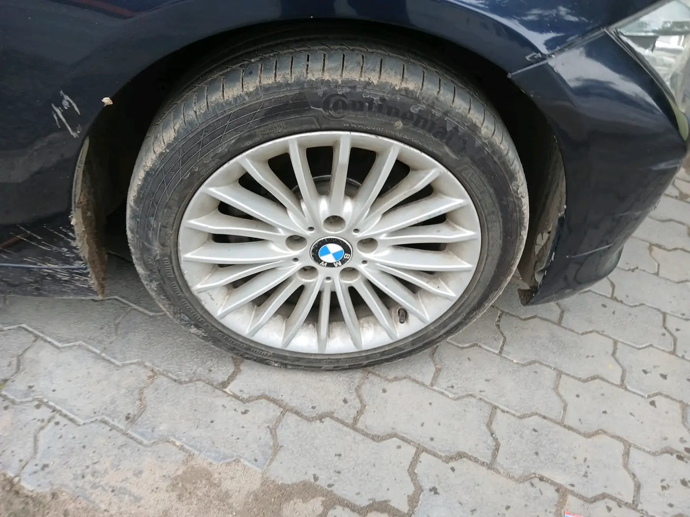 2013 BMW 3 Series 320D LUXURYLINE, Diesel, Automatic, 82,466 km, tyre