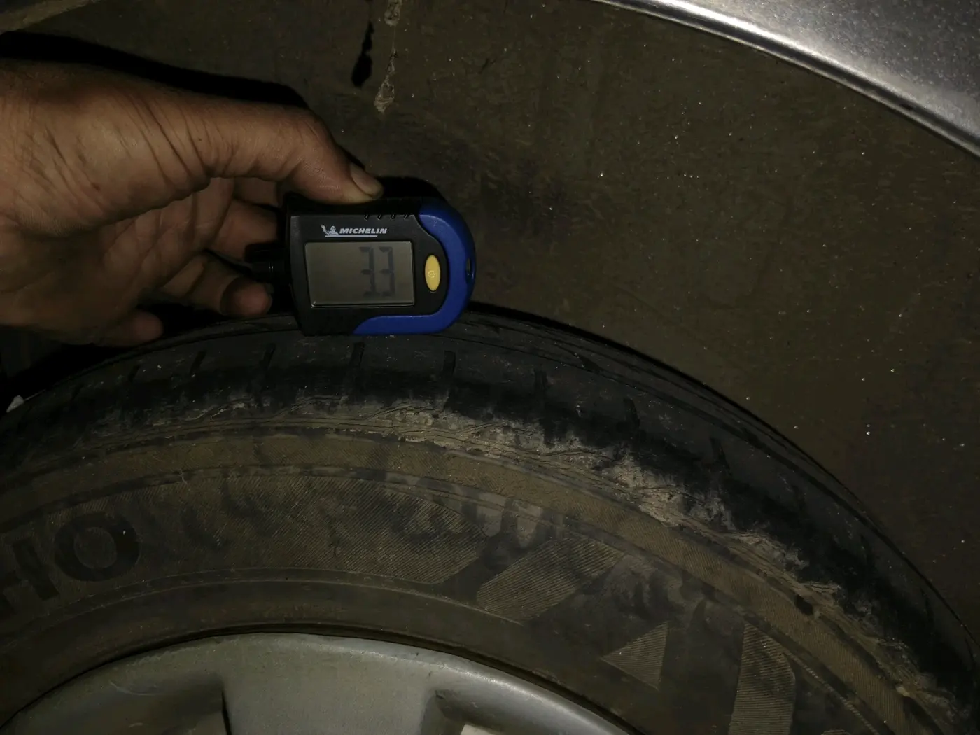 2013 Maruti Wagon R 1.0 LXI CNG, CNG, Manual, 73,687 km, tyre