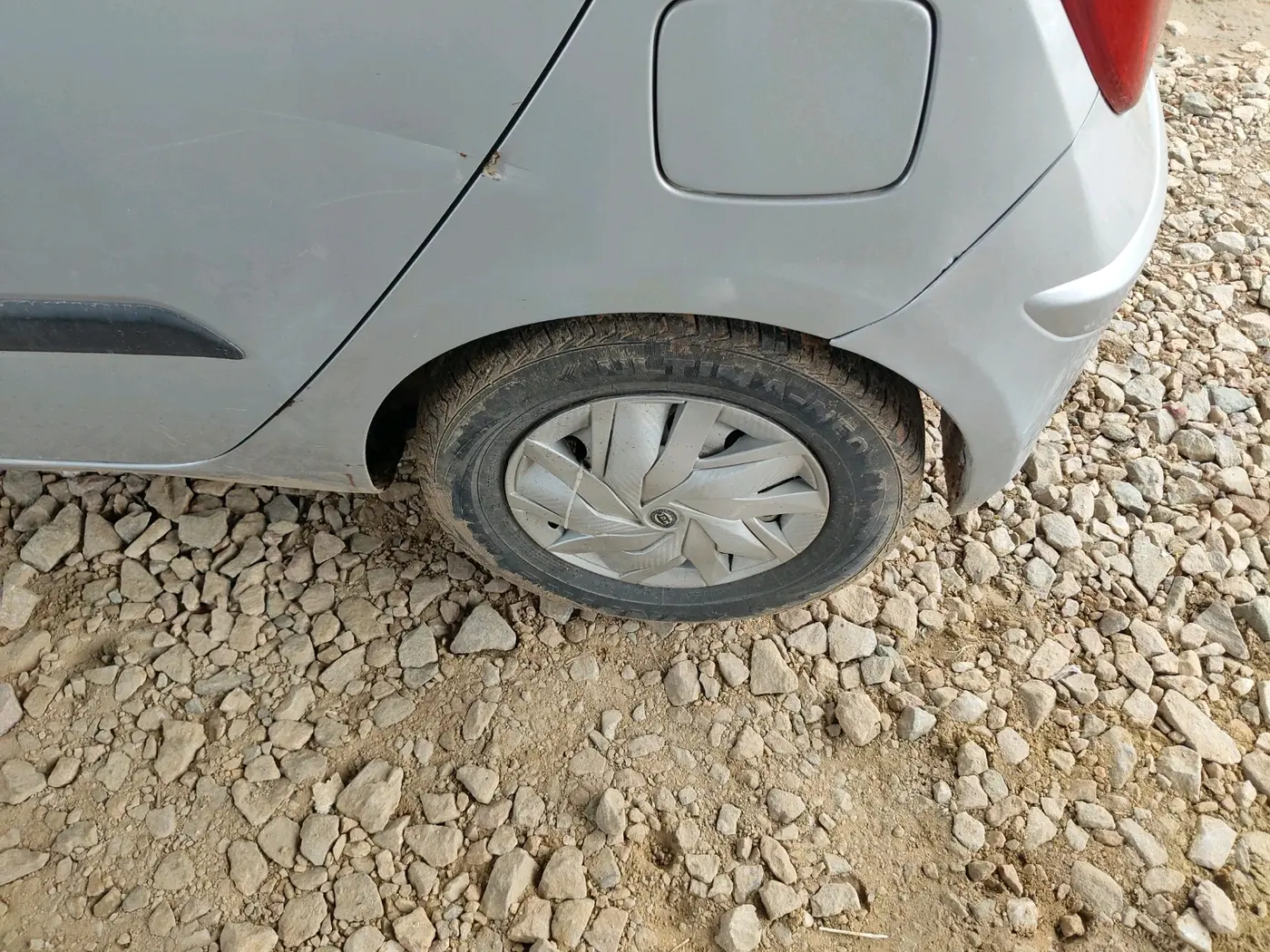 2014 Hyundai i10 MAGNA 1.1, Petrol, Manual, 74,725 km, tyre