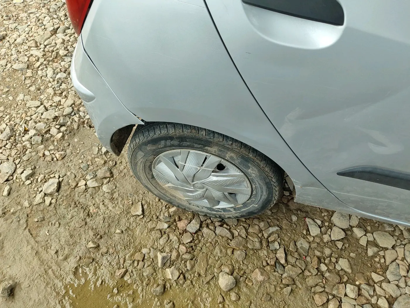 2014 Hyundai i10 MAGNA 1.1, Petrol, Manual, 74,725 km, tyre