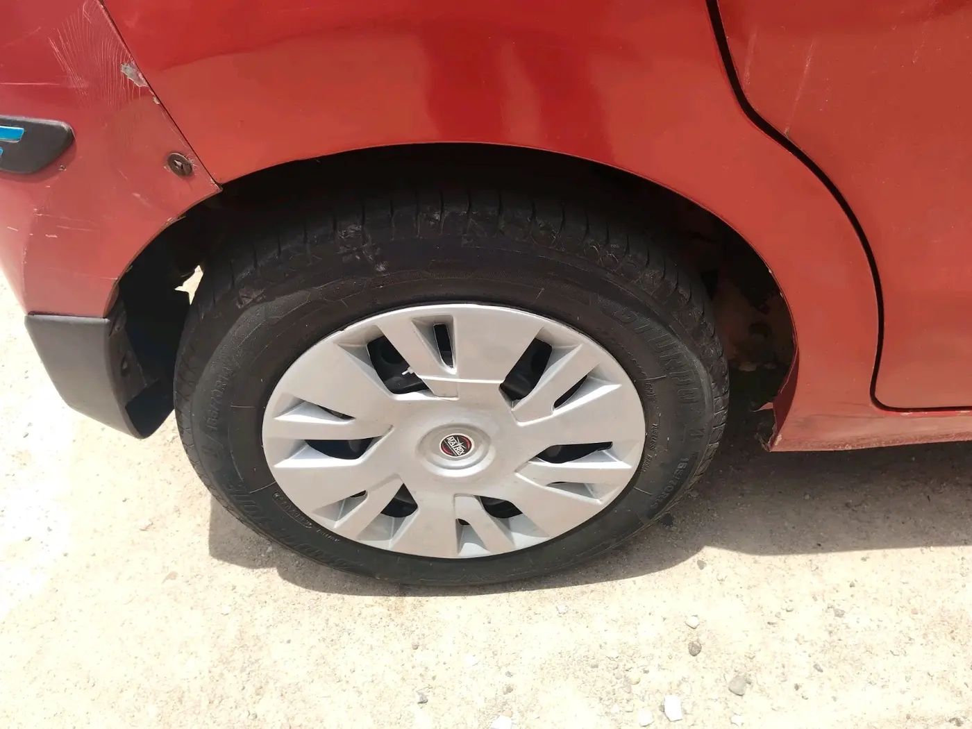 2017 Maruti Celerio ZXI, Petrol, Manual, 2,25,287 km, tyre