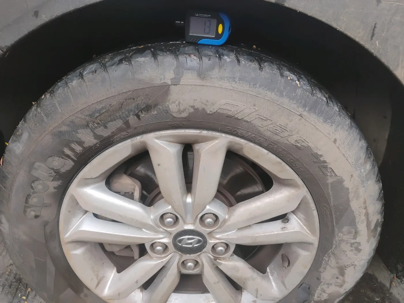 2015 Hyundai Creta S 1.6 PETROL, Petrol, Manual, 1,41,308 km, tyre
