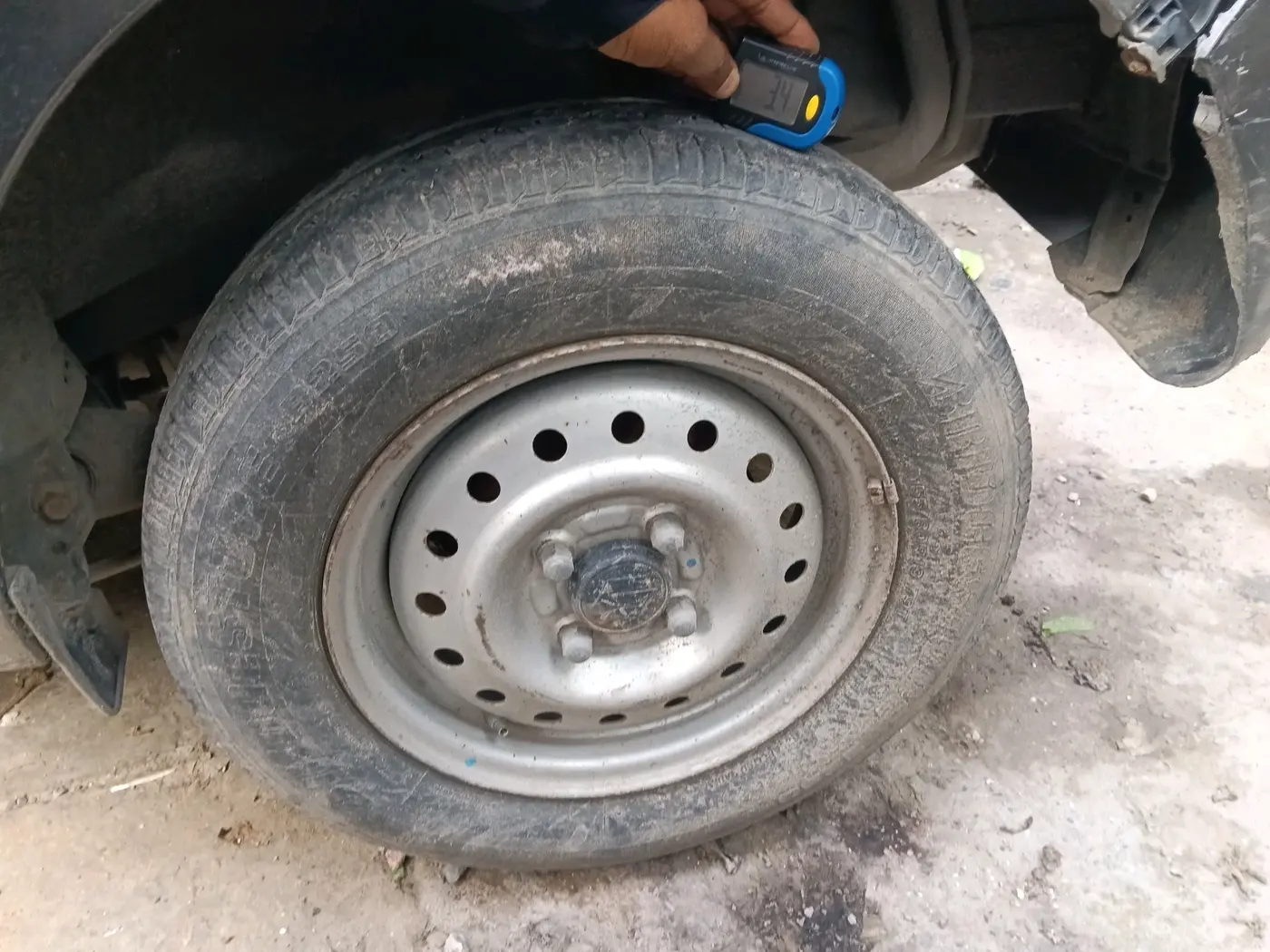 2019 Maruti New Wagon-R LXI 1.0, Petrol, Manual, 60,286 km, tyre
