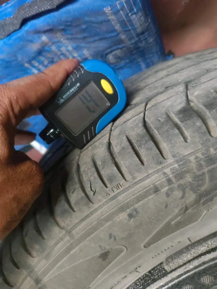 2019 Maruti Vitara Brezza VDI, Diesel, Manual, 86,194 km, tyre