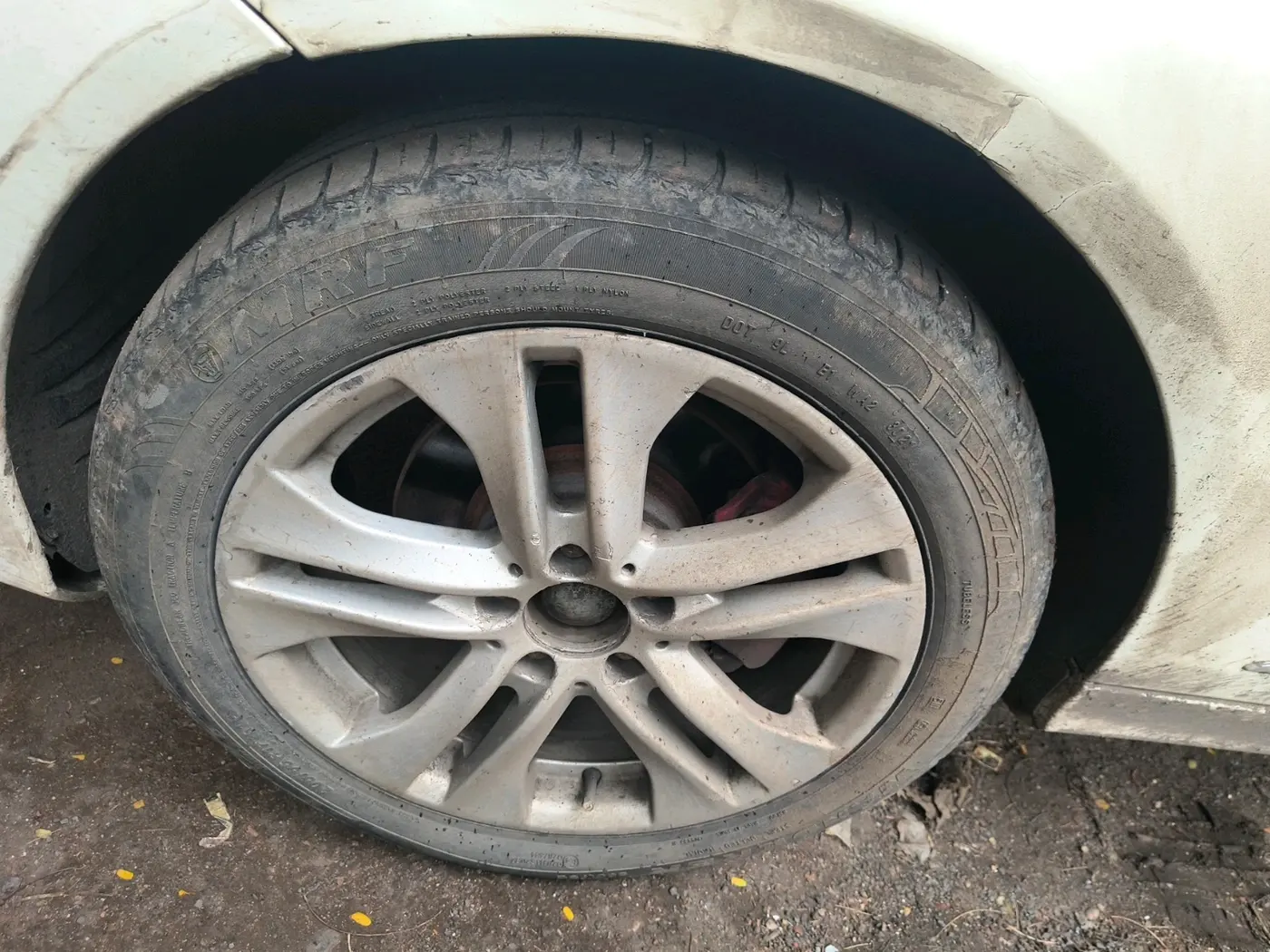 2012 Mercedes Benz C Class C 220 CDI Avantagarde, Diesel, Automatic, 1,24,567 km, tyre