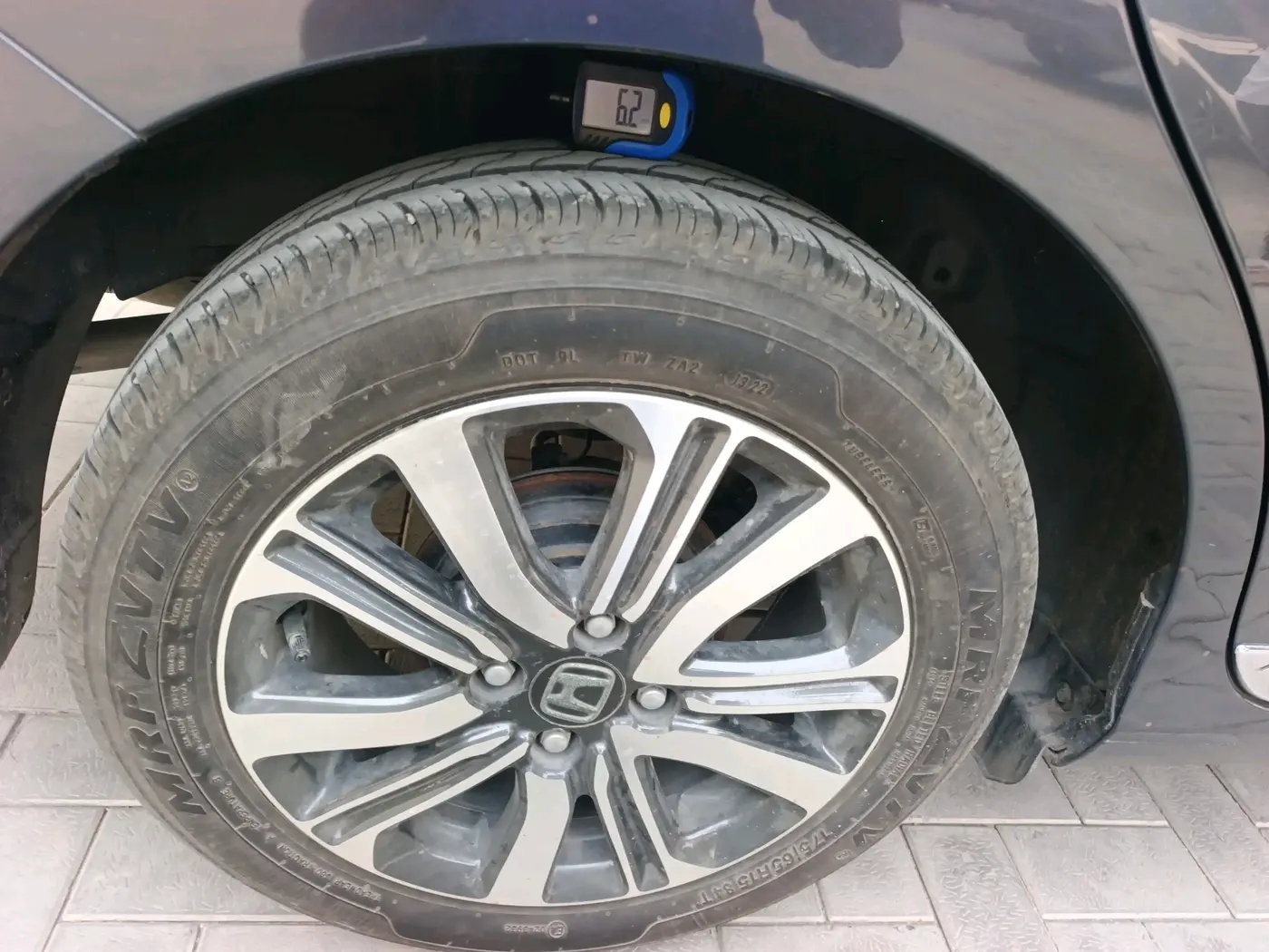 2022 Honda Amaze 1.2L I-VTEC VX, Petrol, Manual, 14,834 km, tyre