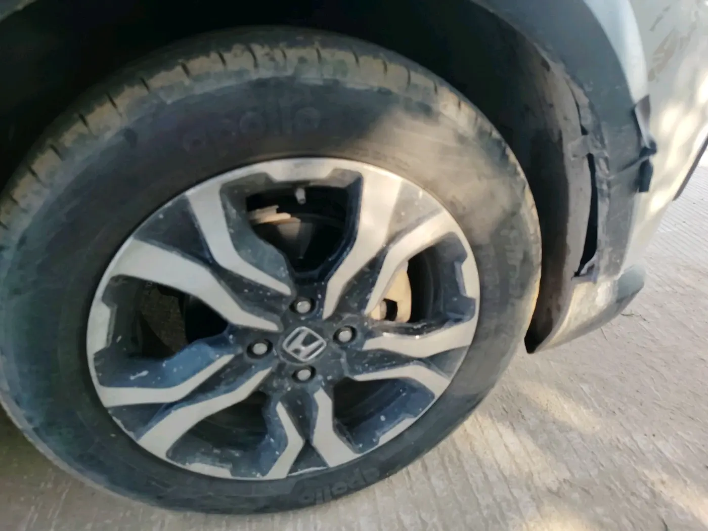 2021 Honda WR-V 1.2L I-VTEC SV MT, CNG, Manual, 1,06,924 km, tyre