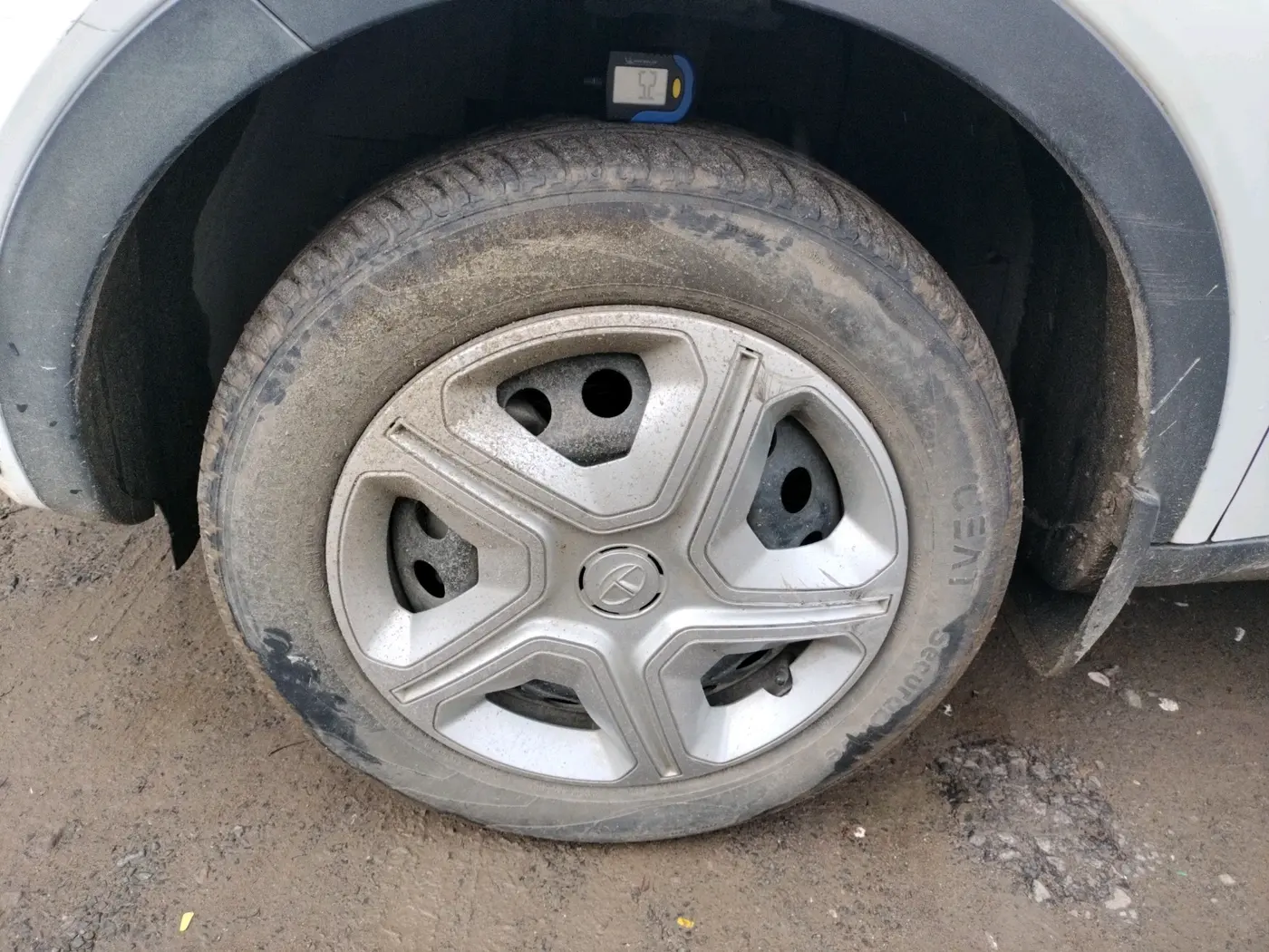 2019 Tata NEXON XM PETROL, Petrol, Manual, 48,779 km, tyre