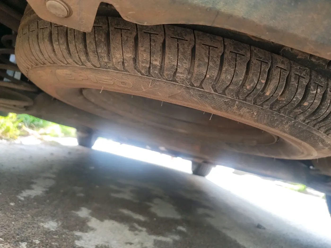 2024 Tata ALTROZ XZ CNG, CNG, Manual, 61,922 km, tyre
