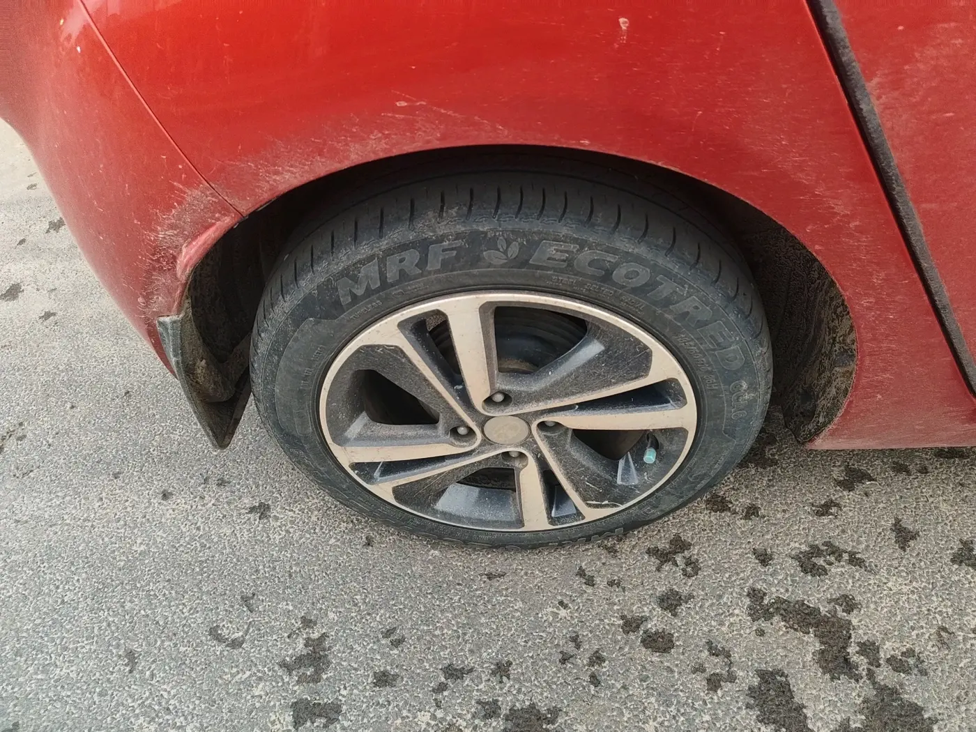 2024 Tata ALTROZ XZ CNG, CNG, Manual, 61,922 km, tyre