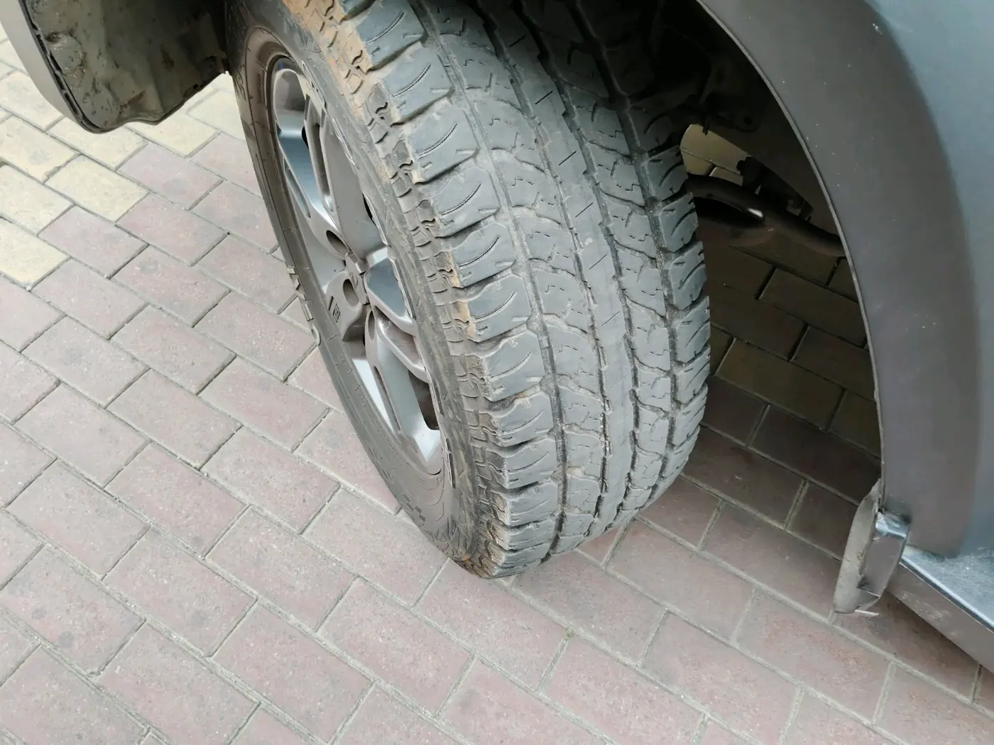 2020 Mahindra Thar LX D 4WD AT CONVERTIBLE, Diesel, Automatic, 58,119 km, tyre