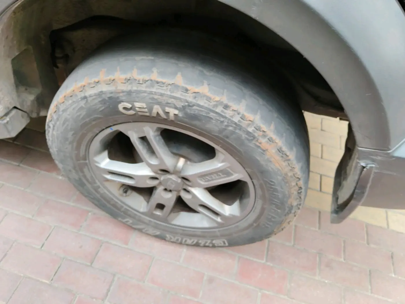 2020 Mahindra Thar LX D 4WD AT CONVERTIBLE, Diesel, Automatic, 58,119 km, tyre