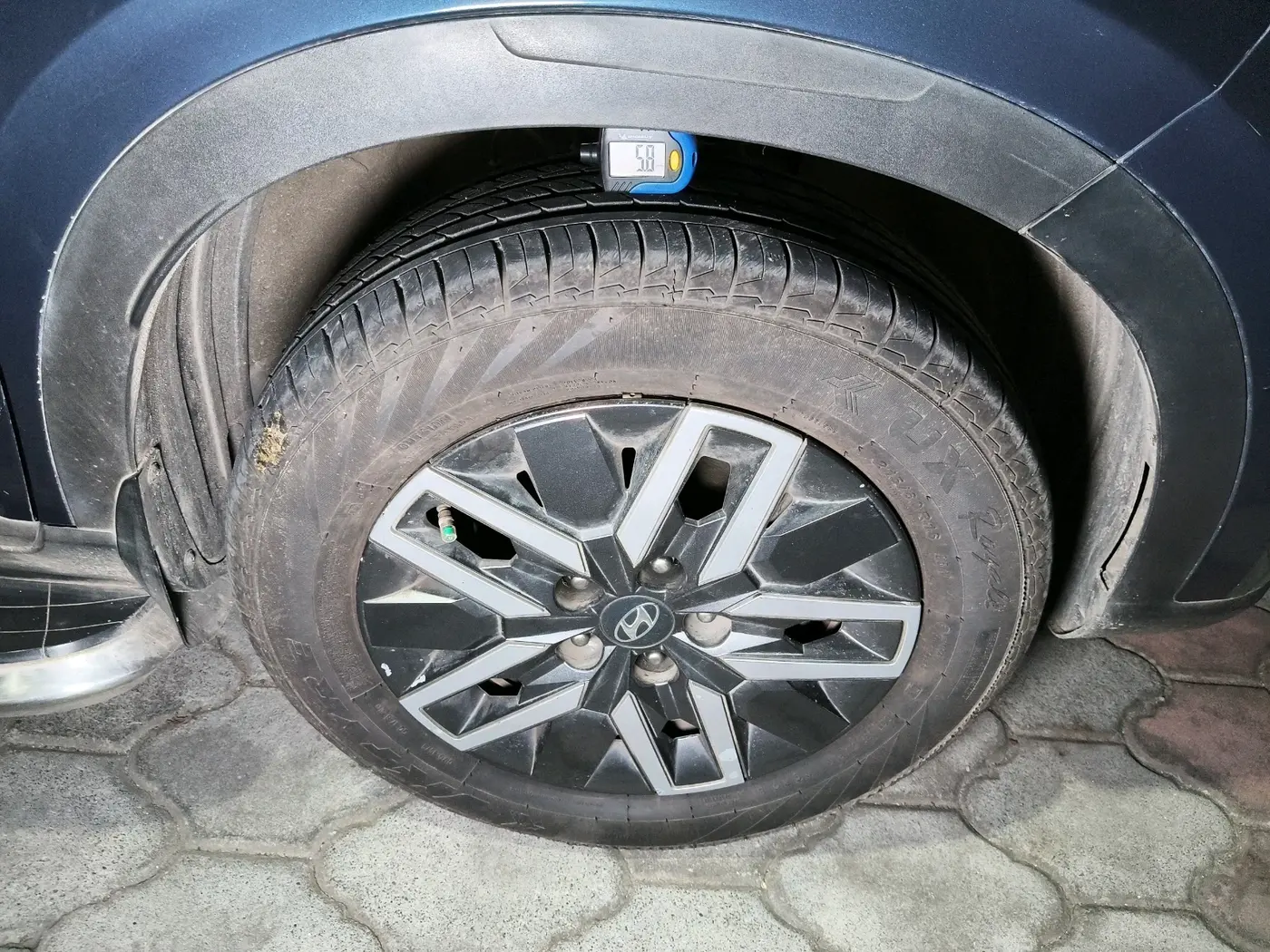 2021 Hyundai VENUE SX 1.0 TURBO IMT, Petrol, Manual, 75,879 km, tyre