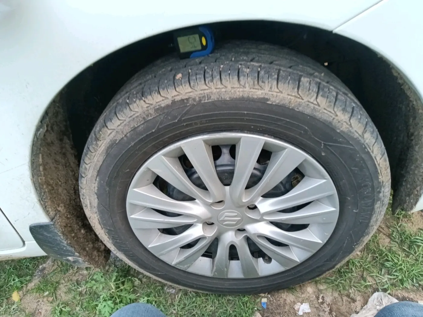 2021 Maruti Baleno DELTA PETROL 1.2, CNG, Manual, 1,35,905 km, tyre
