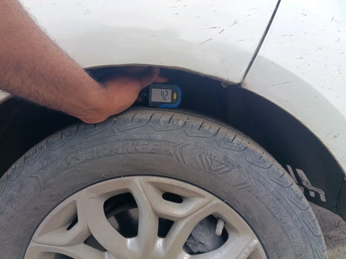 2013 Ford Ecosport TITANIUM 1.5L DIESEL, Diesel, Manual, 2,06,463 km, tyre