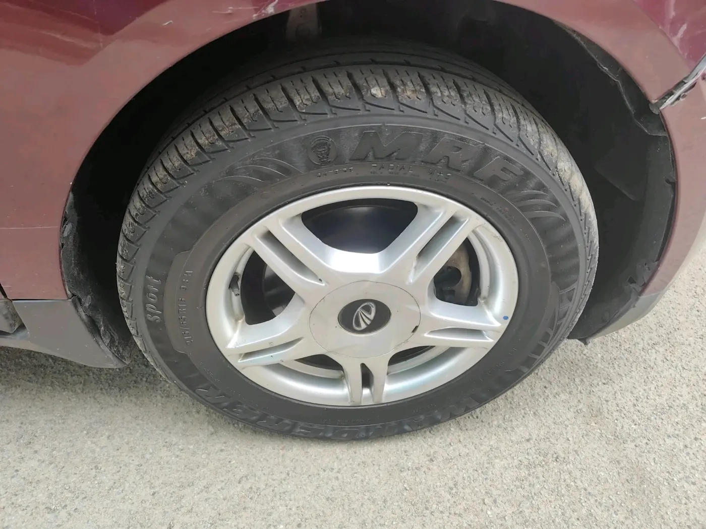 2020 Mahindra MARAZZO M6 8 STR, Diesel, Manual, 1,02,409 km, tyre