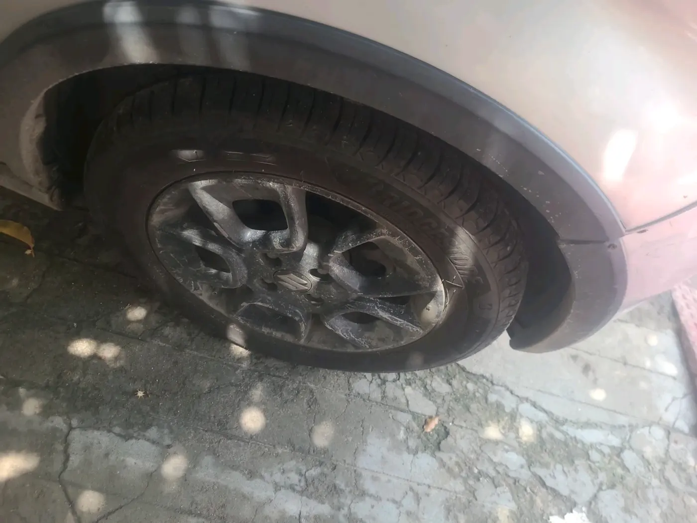 2018 Maruti IGNIS ZETA 1.2, Petrol, Manual, 92,131 km, tyre