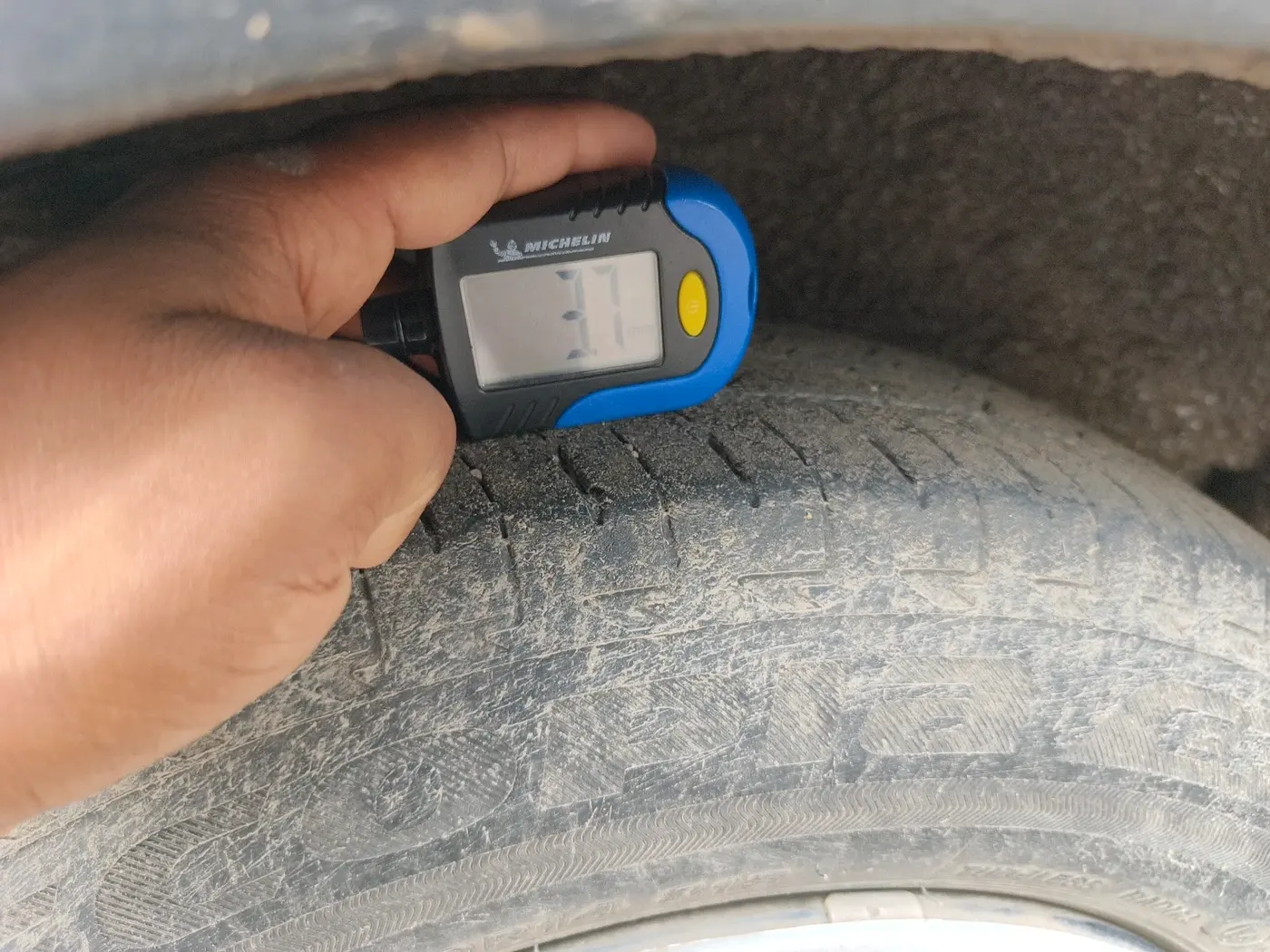 2024 Maruti Celerio VXI CNG, CNG, Manual, 37,688 km, tyre
