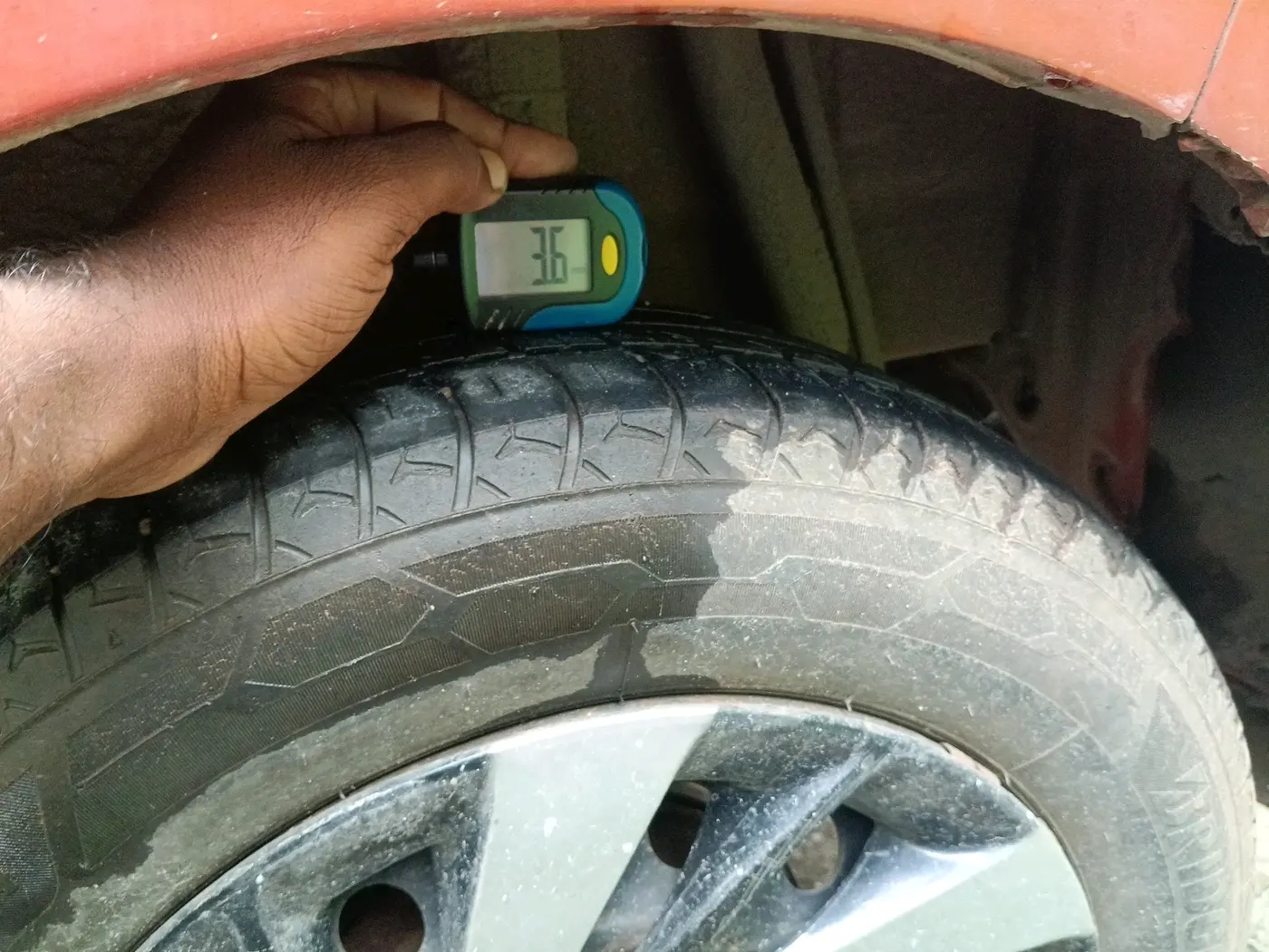 2017 Maruti Celerio VXI, Petrol, Manual, 83,182 km, tyre