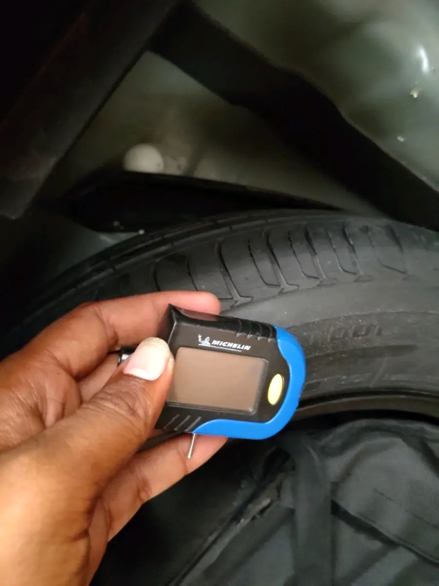 2022 Tata NEXON XZ PLUS (O) PETROL, Petrol, Manual, 42,497 km, tyre