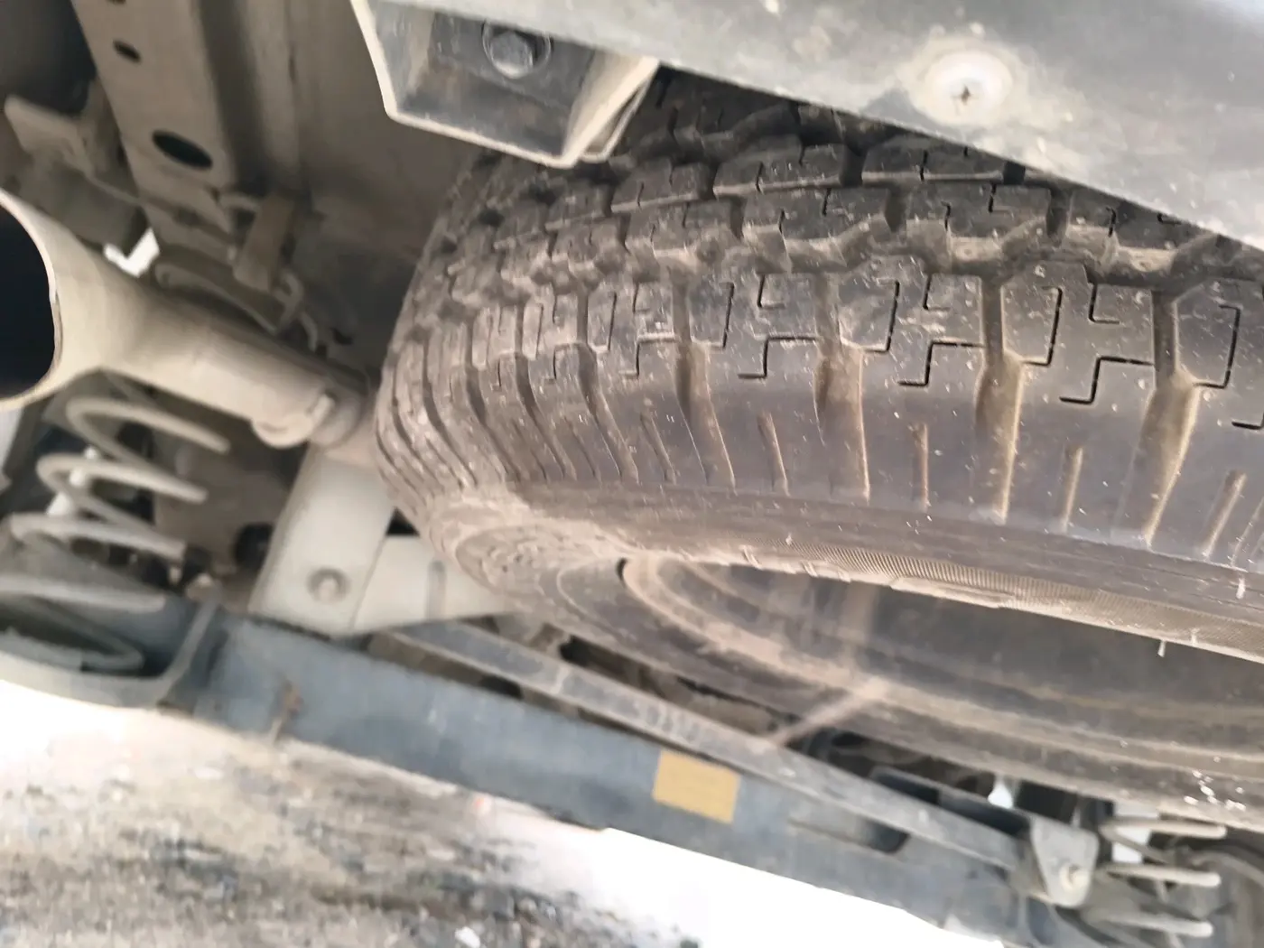 2019 Tata Harrier XT 2.0L KRYOTEC, Diesel, Manual, 77,963 km, tyre