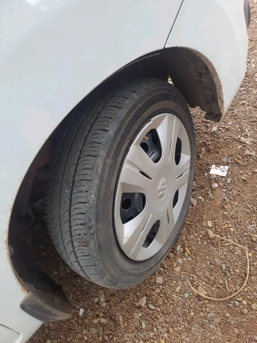 2018 Maruti Wagon R 1.0 VXI, Petrol, Manual, 86,564 km, tyre