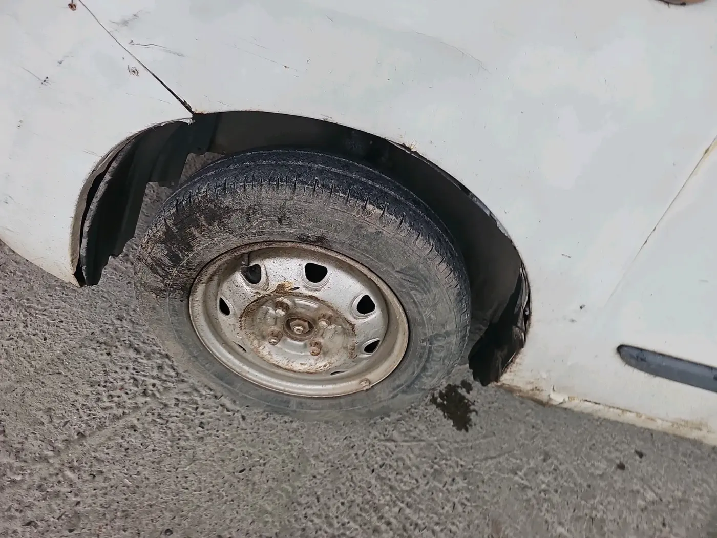 2014 Maruti Wagon R 1.0 LXI CNG, CNG, Manual, 44,176 km, tyre