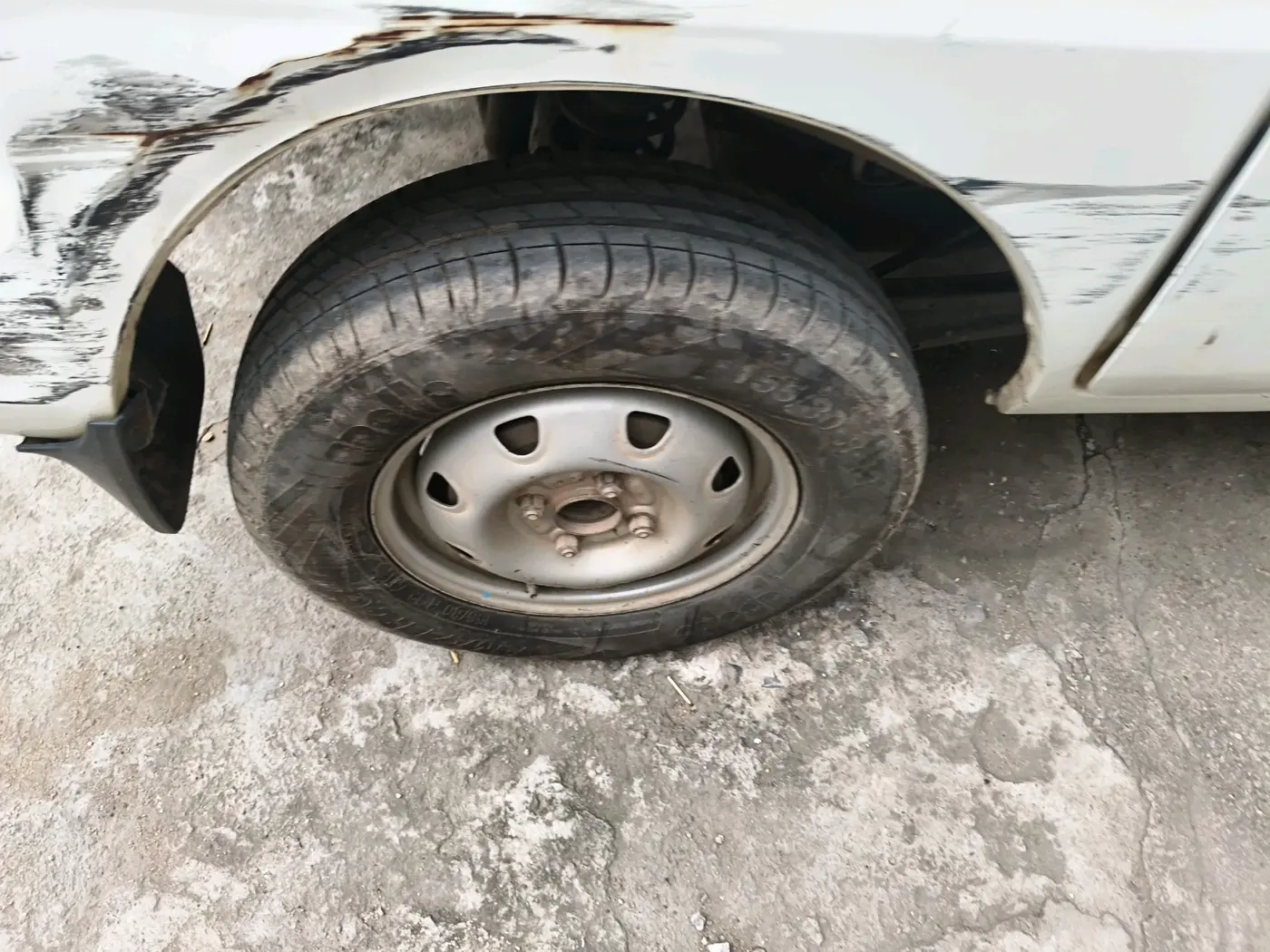 2018 Maruti Eeco 5 STR WITH A/C+HTR, Petrol, Manual, 90,006 km, tyre