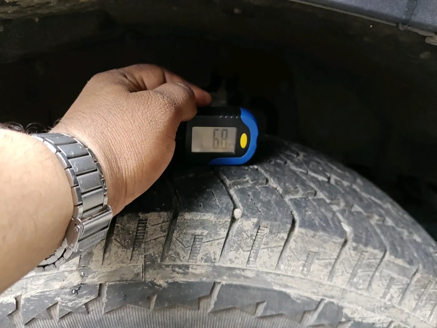 2022 Mahindra Thar LX  P 4WD AT CONVERTIBLE, Petrol, Automatic, 21,141 km, tyre