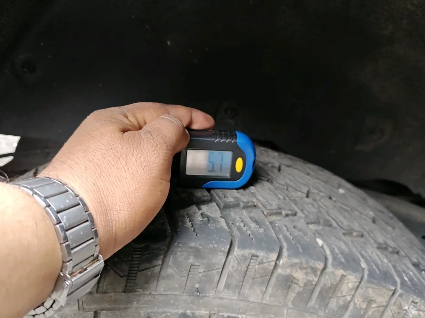 2022 Mahindra Thar LX  P 4WD AT CONVERTIBLE, Petrol, Automatic, 21,141 km, tyre