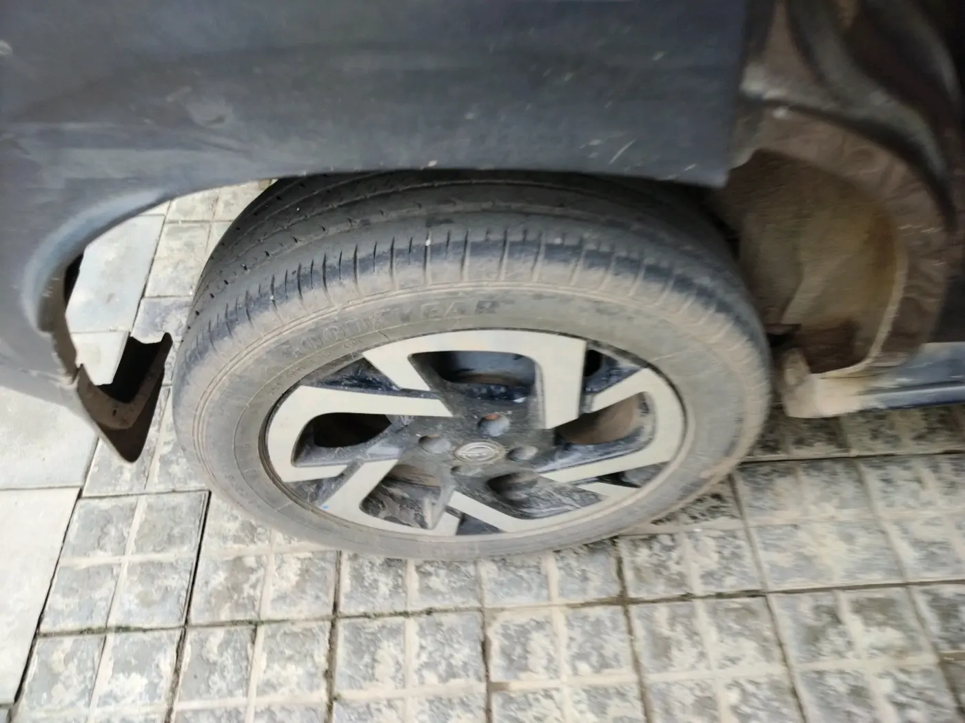 2021 Nissan MAGNITE XV TURBO, Petrol, Manual, 70,112 km, tyre