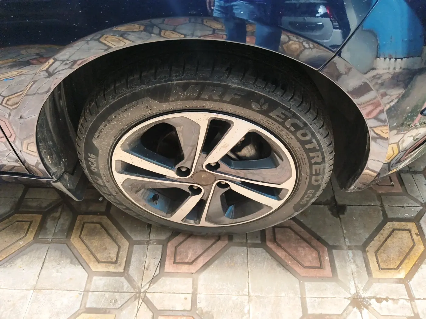 2023 Tata ALTROZ XZA PLUS, Petrol, Automatic, 11,071 km, tyre