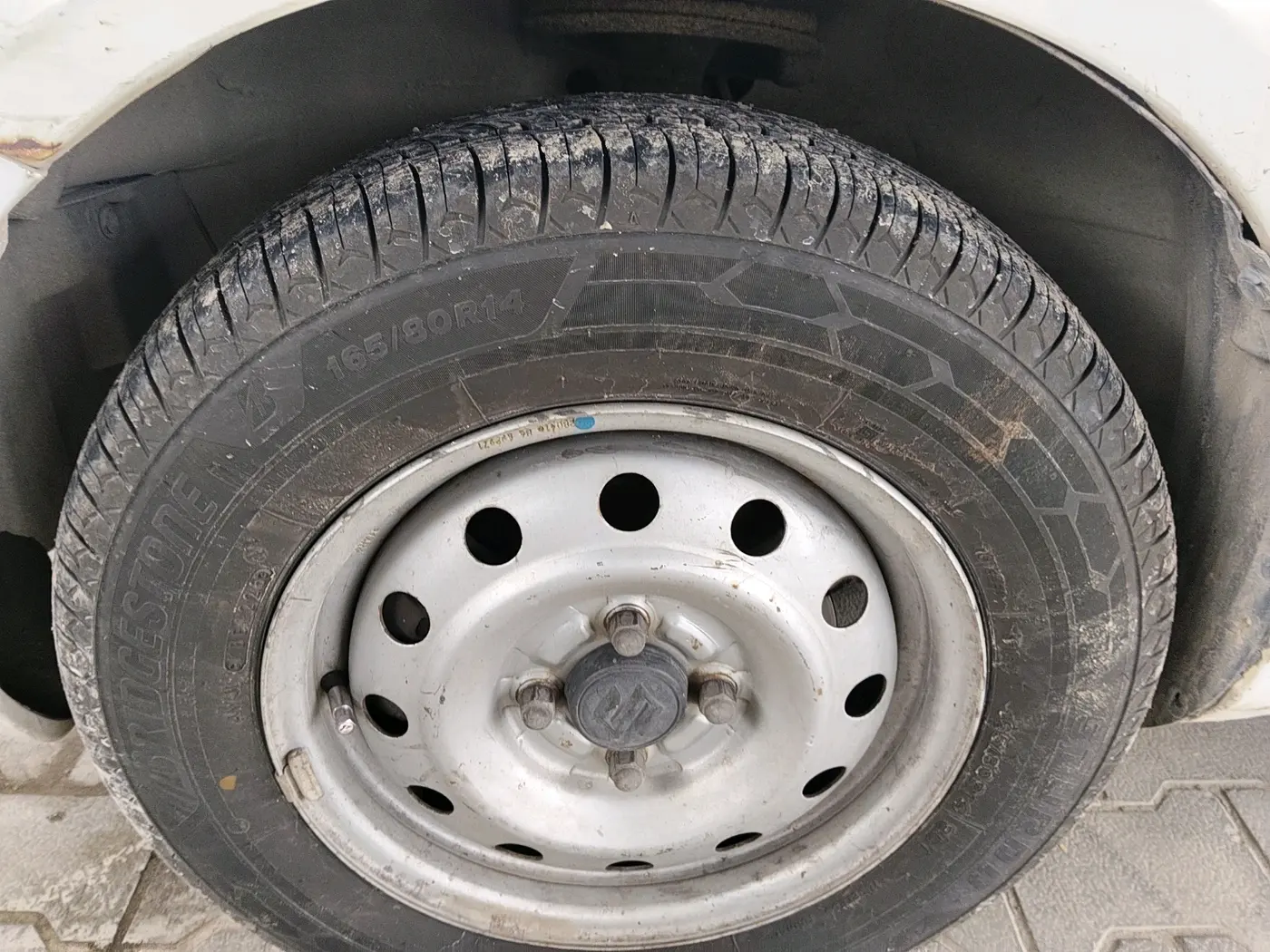2016 Maruti Ritz LDI, Diesel, Manual, 1,80,044 km, tyre